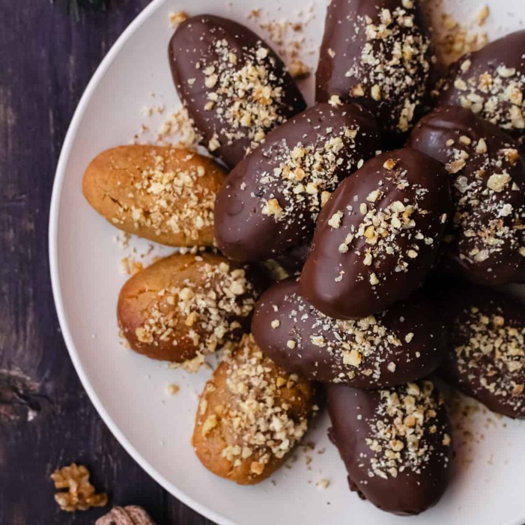 Chocolate Honey Cookies (Melomakarona) - Real Greek Recipes