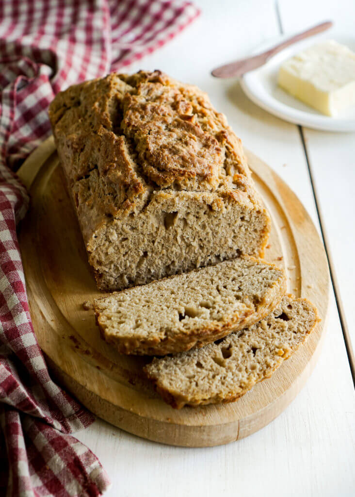 Simple Beer Bread Recipe (No Yeast) - Baking for Friends