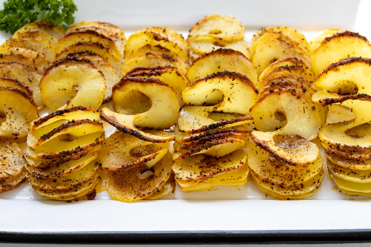 Baked Spiral Potatoes (Tornado Potatoes) | Recipe | Elle Republic