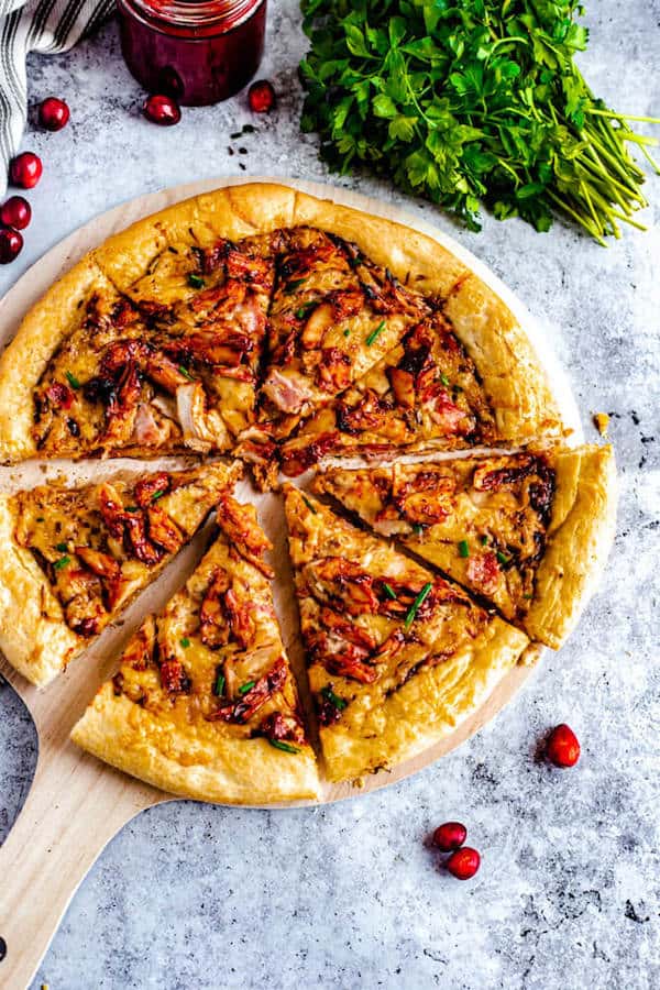 Cranberry BBQ Turkey Pizza ~ Recipe | Queenslee Appétit