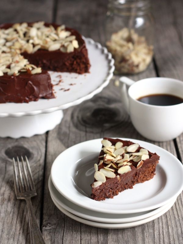 Chocolate Almond Cake | Recipe | Chocolate almond cake recipe, Chocolate almond cake, Almond cake recipe
