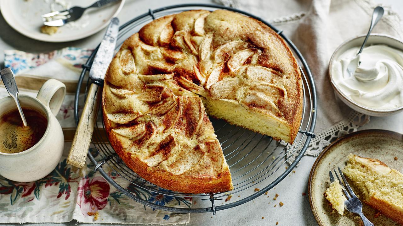 German apple cake recipe - BBC Food
