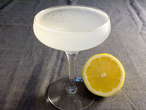 The White Lady Recipe and History - How to make a White Lady Cocktail - TASTE cocktails