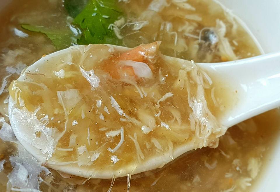 LadyHomeChef: Braised Shark Fin Soup with Crab Meat, Shredded Chicken and Egg Whites