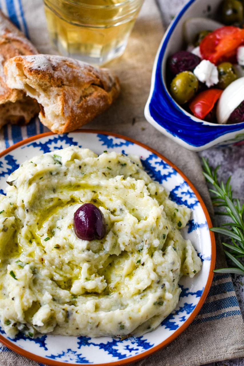 Easy Homemade Skordalia - Greek Garlic Dipping Sauce - Larder Love