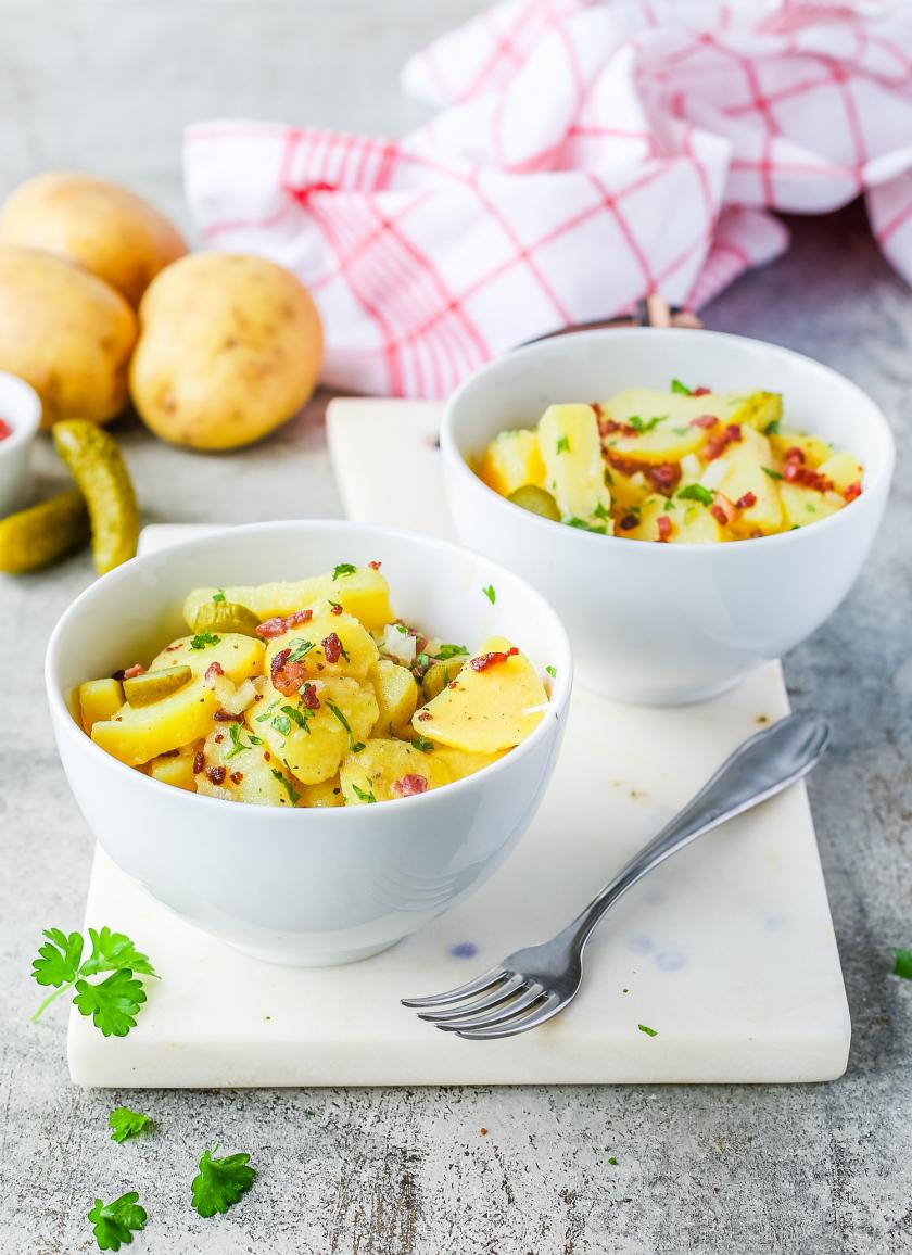Warmer Kartoffelsalat mit Brühe - klassisch | Simply Yummy